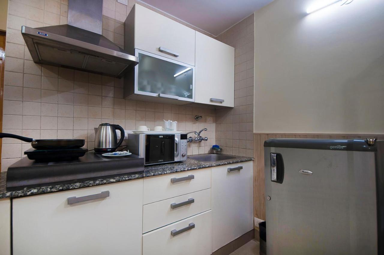 Imperial Apartments Huda City غورغاون المظهر الخارجي الصورة