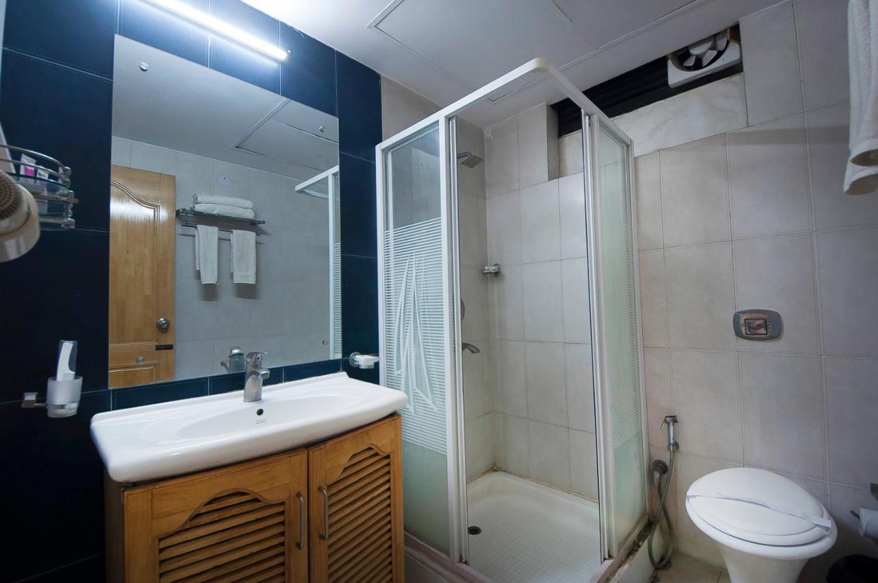 Imperial Apartments Huda City غورغاون المظهر الخارجي الصورة